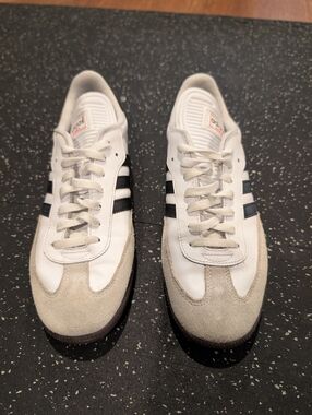 adidas Men's Samba 11.5